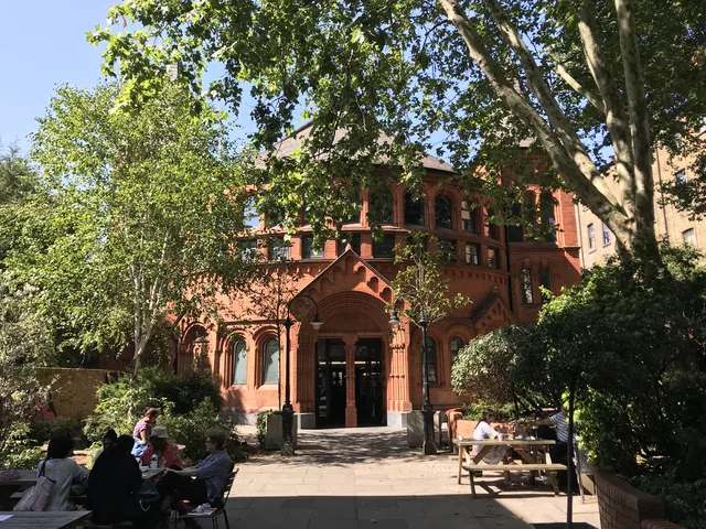 Flat 1a, 128 Talbot Road, London W11 1JA