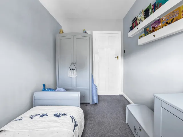 32 Lower Marsh Lane, Kingston Upon Thames KT1 3BJ