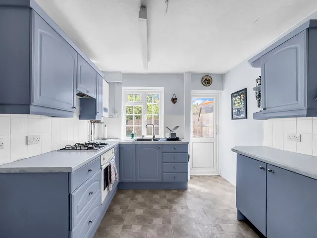 32 Lower Marsh Lane, Kingston Upon Thames KT1 3BJ