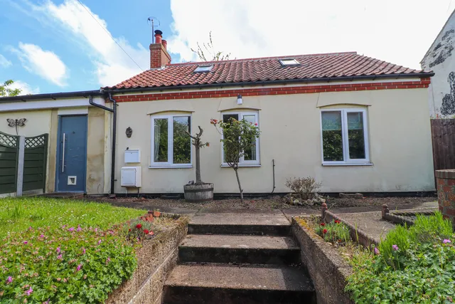 8 Marshgate, North Walsham NR28 9EE