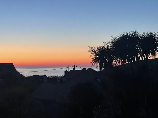 Beach Bungalow Bay Road, Padstow PL28 8QZ