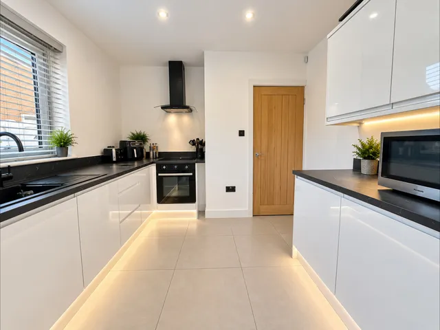 7 Greystoke Avenue, Blackburn BB2 5HN