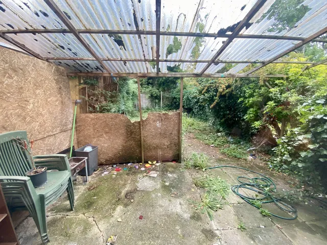 12 Orange Hill Road, Edgware HA8 0SZ