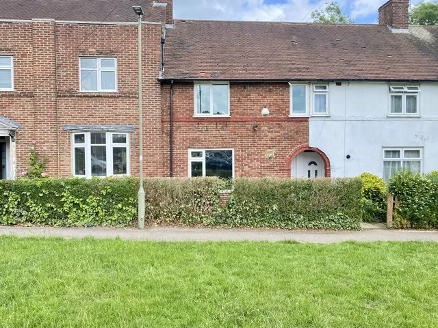 12 Orange Hill Road, Edgware HA8 0SZ