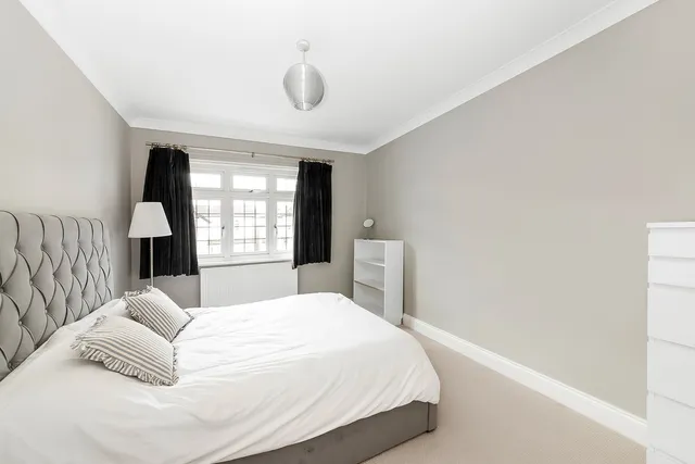 71 Brooklands Avenue, Sidcup DA15 7PF