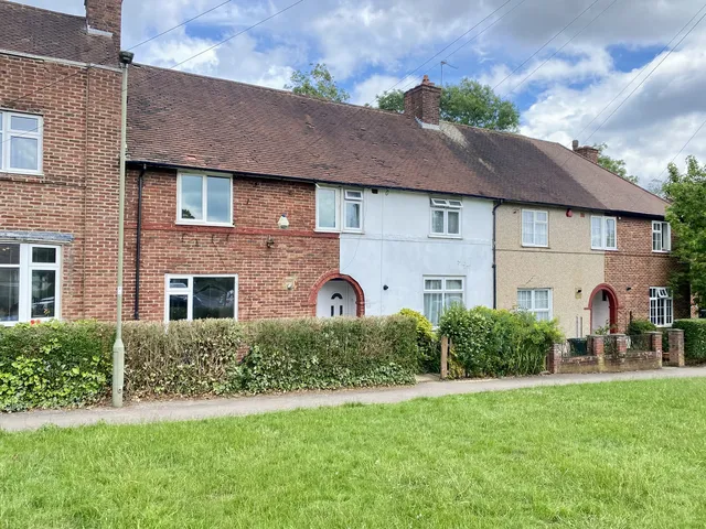 12 Orange Hill Road, Edgware HA8 0SZ