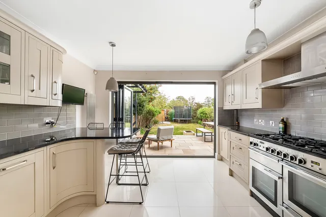 71 Brooklands Avenue, Sidcup DA15 7PF