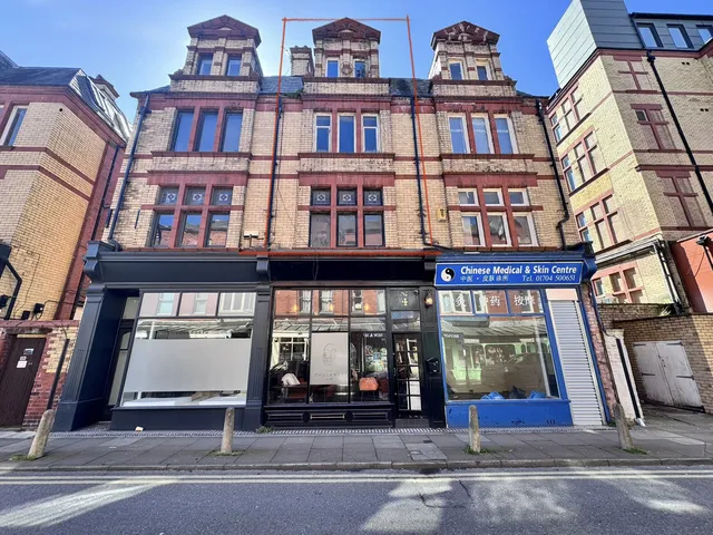 4A Market Street, Southport PR8 1HH