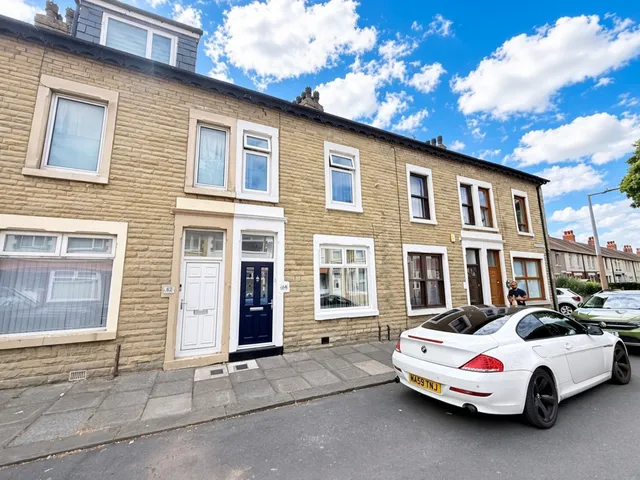 64 Rosebery Avenue, Morecambe LA4 5RU