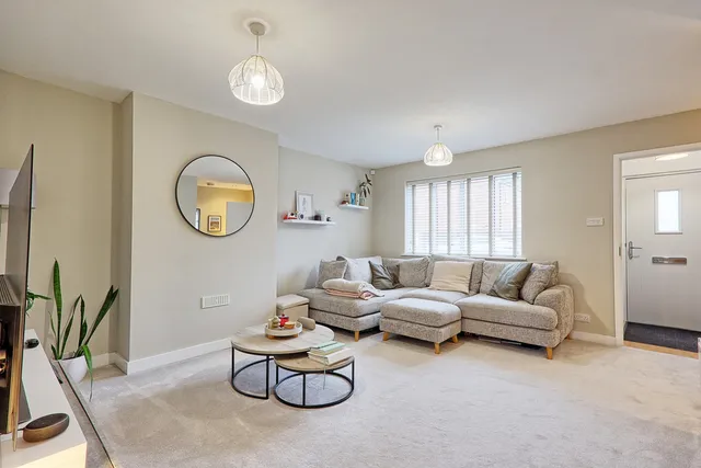 1 Westbourne Gardens, Billericay CM12 0UU