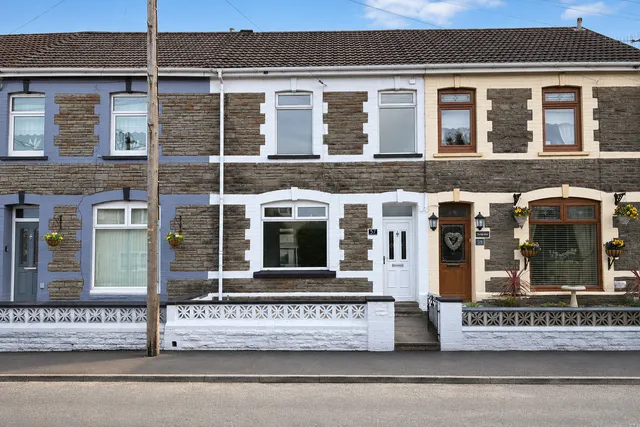 57 Pengam Road, Bargoed CF81 9FT