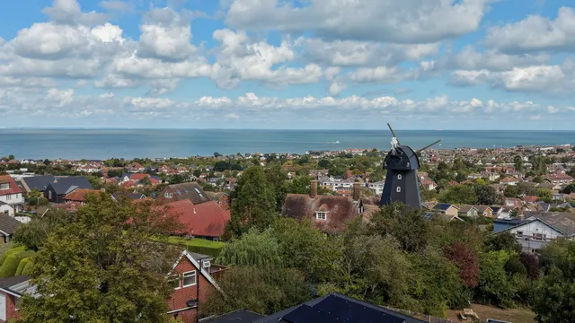 Casa Nostra Clovelly Road, Whitstable CT5 4NR