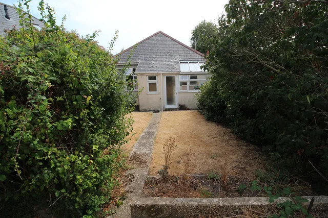 62 Exton Road, Bournemouth BH6 5QQ