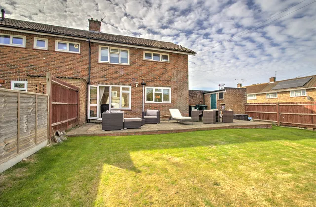 2 Punch Copse Road, Crawley RH10 1RD