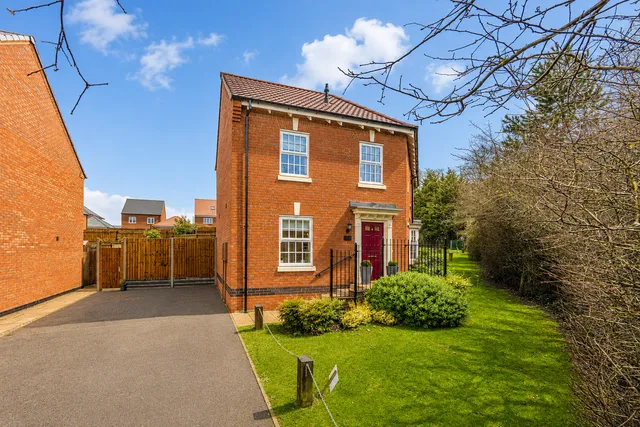 17 Woolsthorpe Close, Melton Mowbray LE13 0TQ