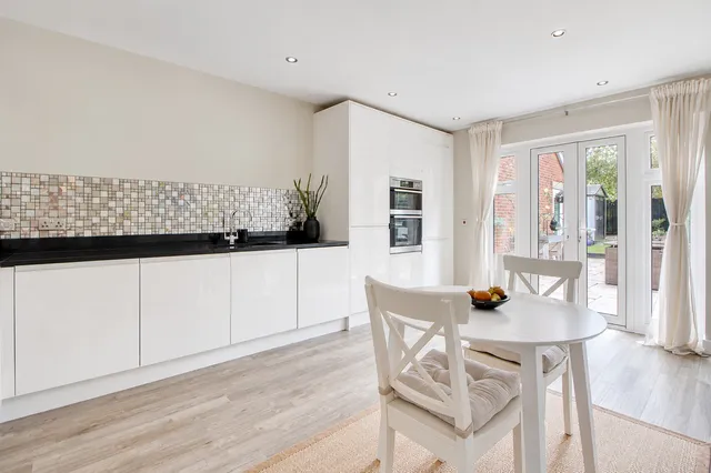 14 Bedgebury Place, Kents Hill MK7 6JQ