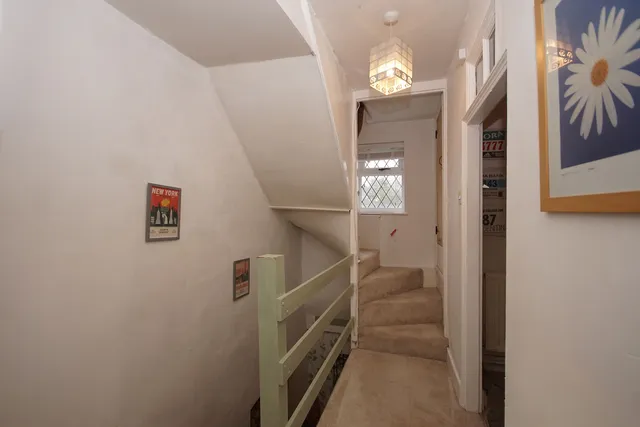 12 Canonbury Street, Gloucestershire GL13 9BG