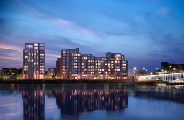 Hurlingham Waterfront, Herland Gardens, Carnwath Road