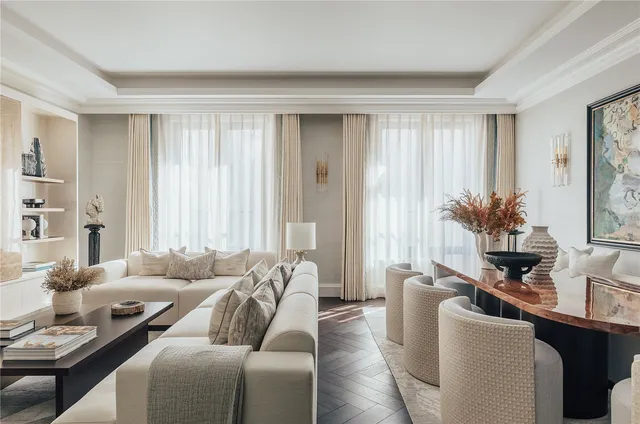 6, Horse Guards Avenue, London