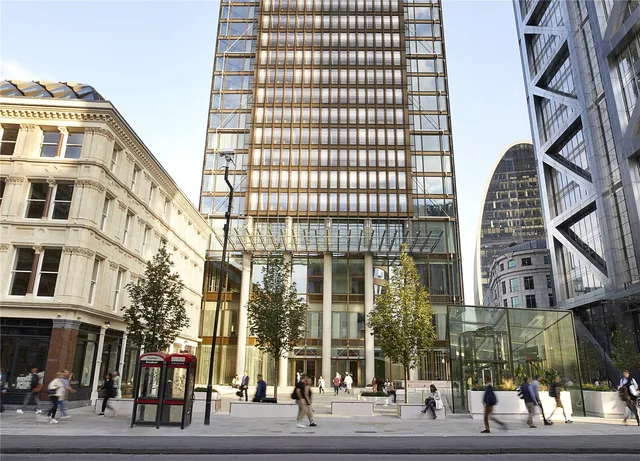 مبنى One Bishopsgate Plaza، 80 Houndsditch، مدينة لندن