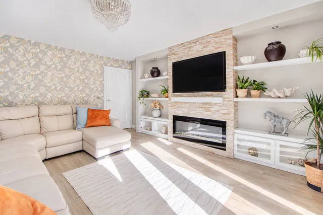 14 Bedgebury Place, Kents Hill MK7 6JQ