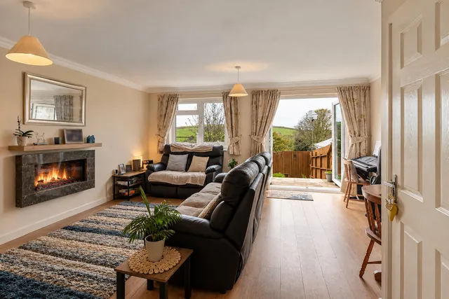 1 Brentin Views, St. Austell PL26 7FA