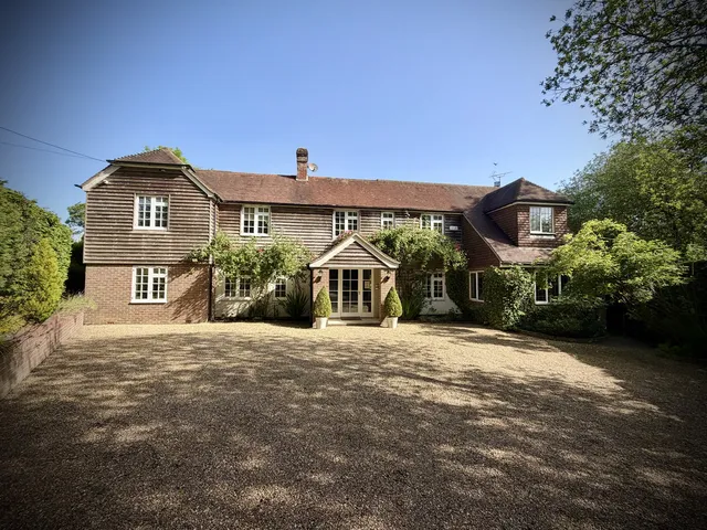 Lynx House School Lane, Hadlow Down TN22 4JE