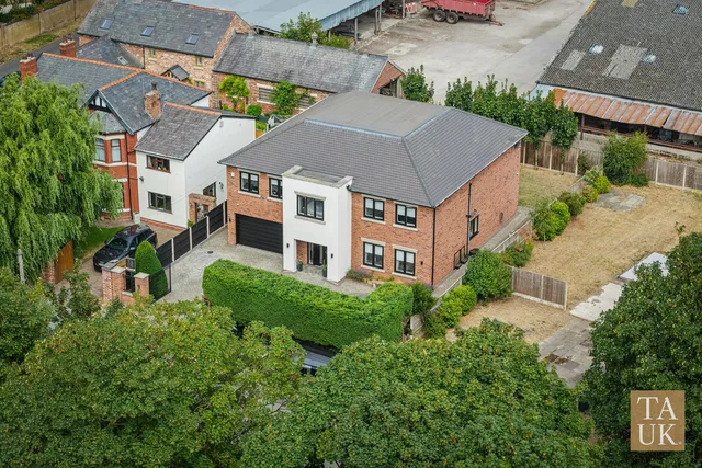 Meadow House Pasture Lane, Formby L37 0AP