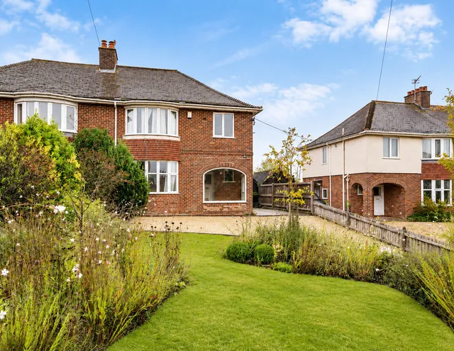 44 Cockhill, Trowbridge BA14 9BQ