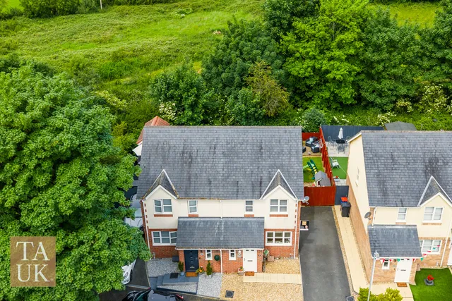 19 Maes Y Coed, Gaerwen LL60 6DZ