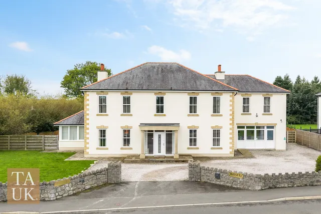 Hyfryd Le Llanbedrgoch, Llanbedrgoch LL76 8TZ