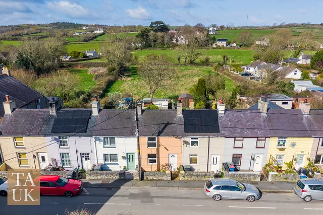 4 Beaumaris Road, Beaumaris LL58 8NF