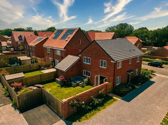 22 Miles Road, Bordon GU35 0JF