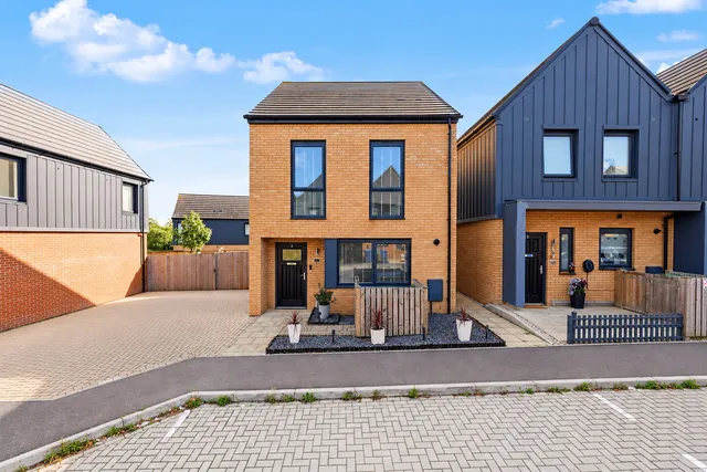 3 Juno Road, Sittingbourne ME10 2QU