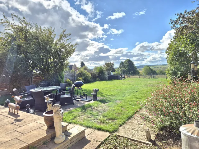 19 Welford Road, Creaton Northampton NN6 8NH