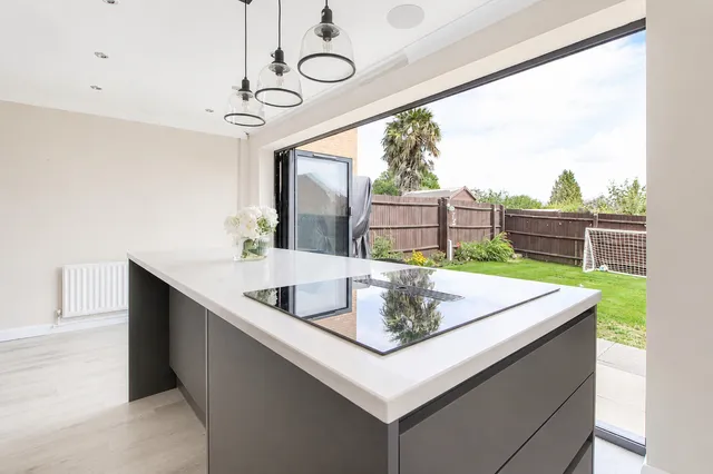 49 Hexham Gardens, Bletchley MK3 5EX