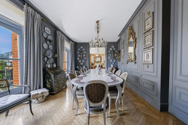 Kensington Mansions, Trebovir Road, London, SW5 9TE