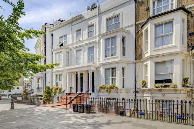 West Cromwell Road, London, SW5 9QL