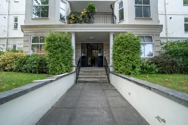 Cambalt House, Putney Hill, London, SW15 6EN