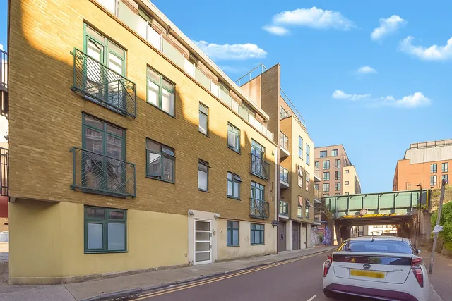 Phoenix Court, Buckhurst Street, London, E1 5QY