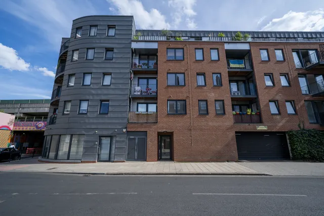 Genoa Court, Ascalon Street, London, SW8 4AD