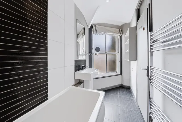 Buckingham Chambers, Greencoat Place, London, SW1P 1DU