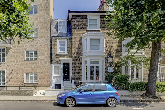 Clareville Grove, London, SW7 5AR