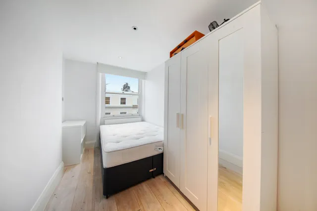 Garway Road, London, W2 4PH