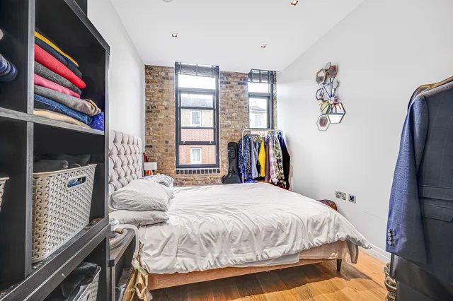 Lawn Lane, London, SW8 1UD
