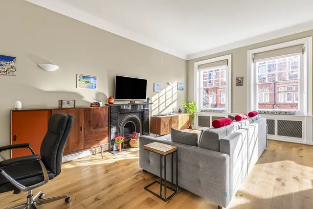 Draycott Place, London, SW3 2SA