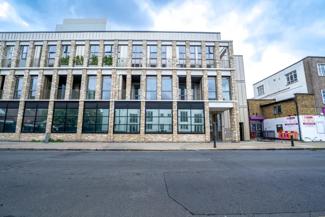 الربع واندل، طريق بِنويث، لندن، SW18 4QA