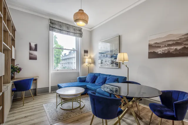 Gloucester Road, London, SW7 4QN