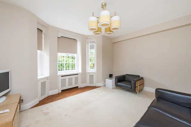Princess Court, Queensway, London, W2 4RE