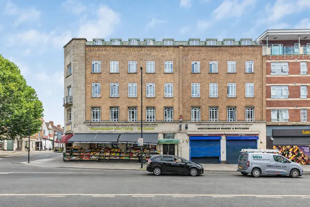 Streatham Hill, London, SW2 4TS